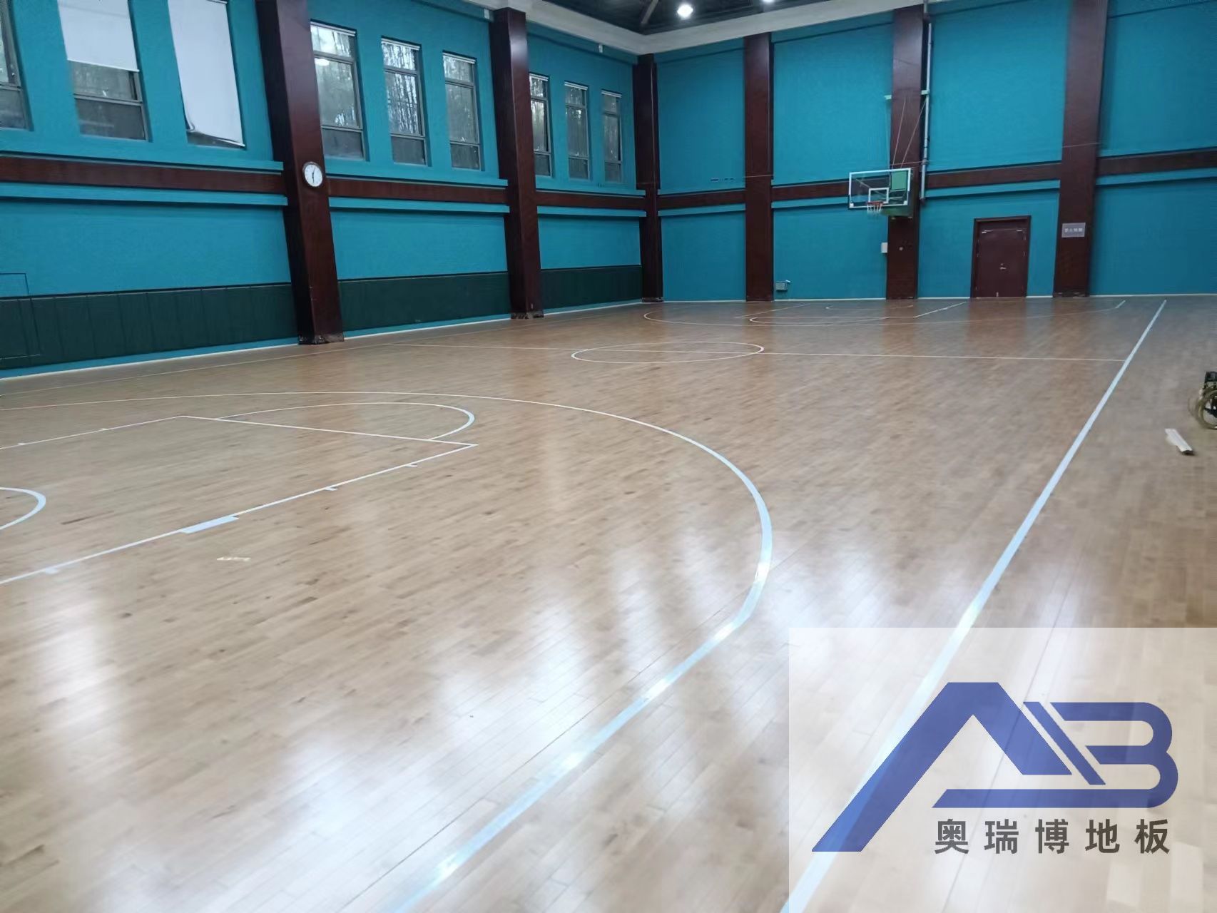 实木运动地板品牌怎么挑选体育运动木地板省钱